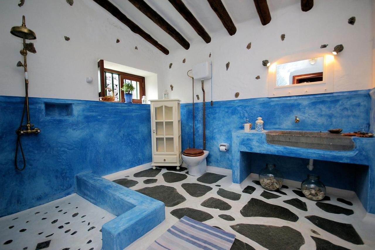 Villa Haria Lux By Escapehome Ngoại thất bức ảnh